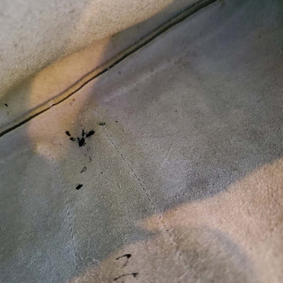 Roots Genuine Leather Village Crossbody Purse - Picture 7 of 7